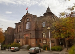 克拉斯诺亚尔斯克国立师范大学